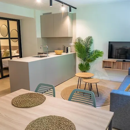 Centro By Renthas Oviedo