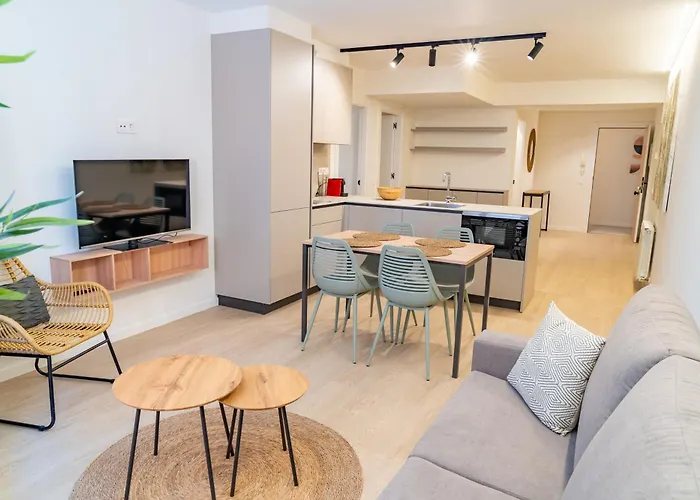 Centro By Renthas Apartment