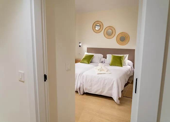 Centro By Renthas Apartment *