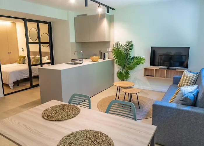 Centro By Renthas Oviedo