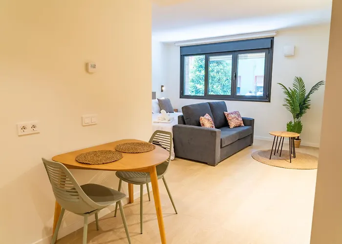 Centro By Renthas Oviedo